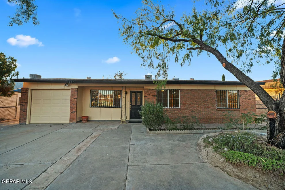 Unit for sale at 220 PYRITE Drive, El Paso, TX 79932
