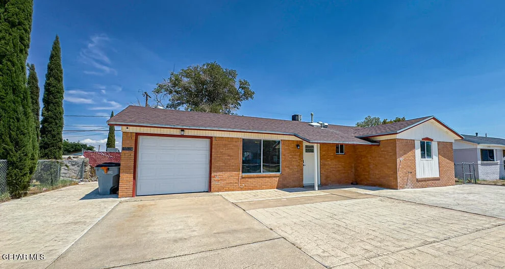 Unit for sale at 10314 Kellogg Street, El Paso, TX 79924