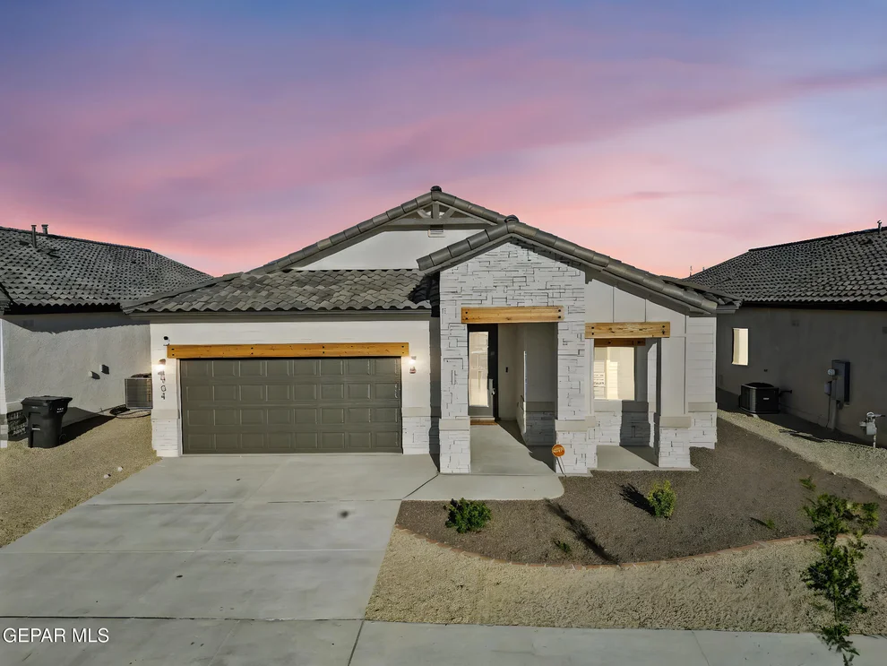 Unit for sale at 925 Nayland Place, El Paso, TX 79928