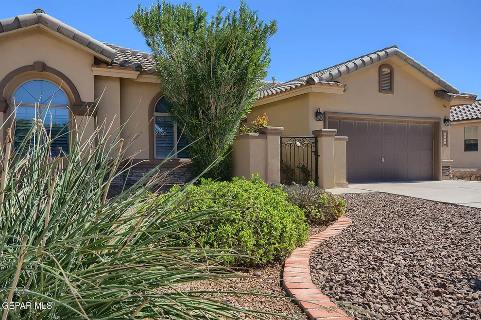 Unit for sale at 5620 VALLEY MAPLE Drive, El Paso, TX 79932