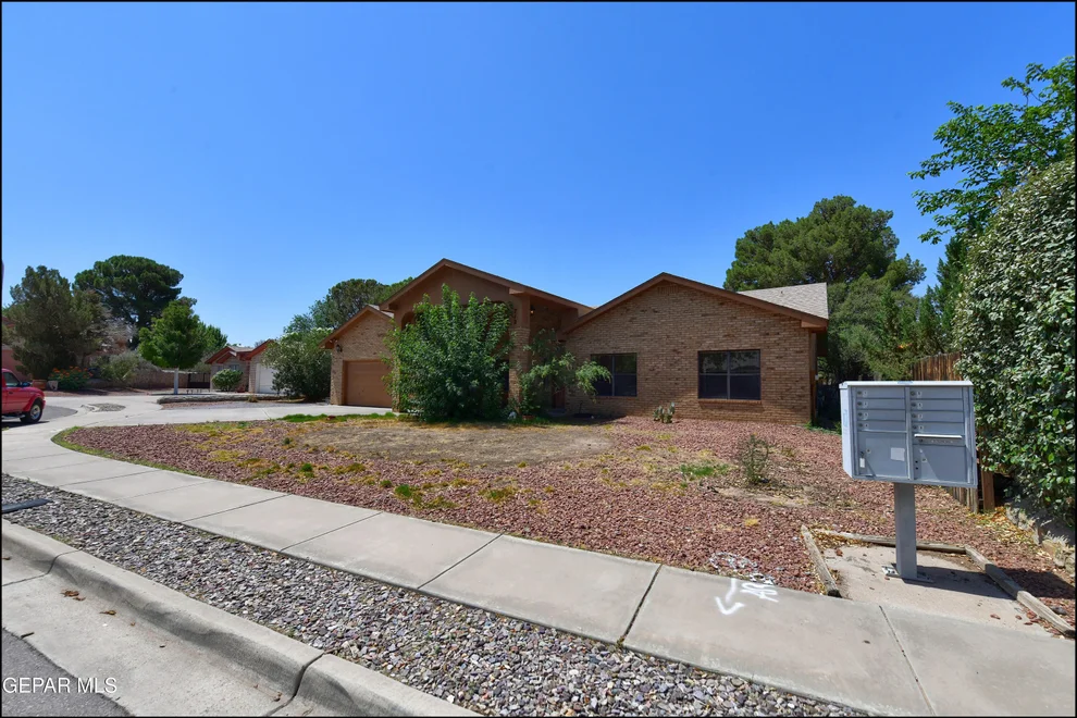 Unit for sale at 712 RENA MAE COURT Court, Las Cruces, NM 88005