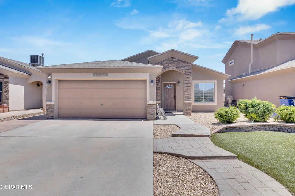Unit for sale at 3828 Loma Adriana, El Paso, TX 79938
