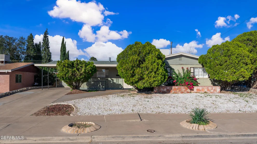 Unit for sale at 7921 CANDLEWOOD Avenue, El Paso, TX 79925