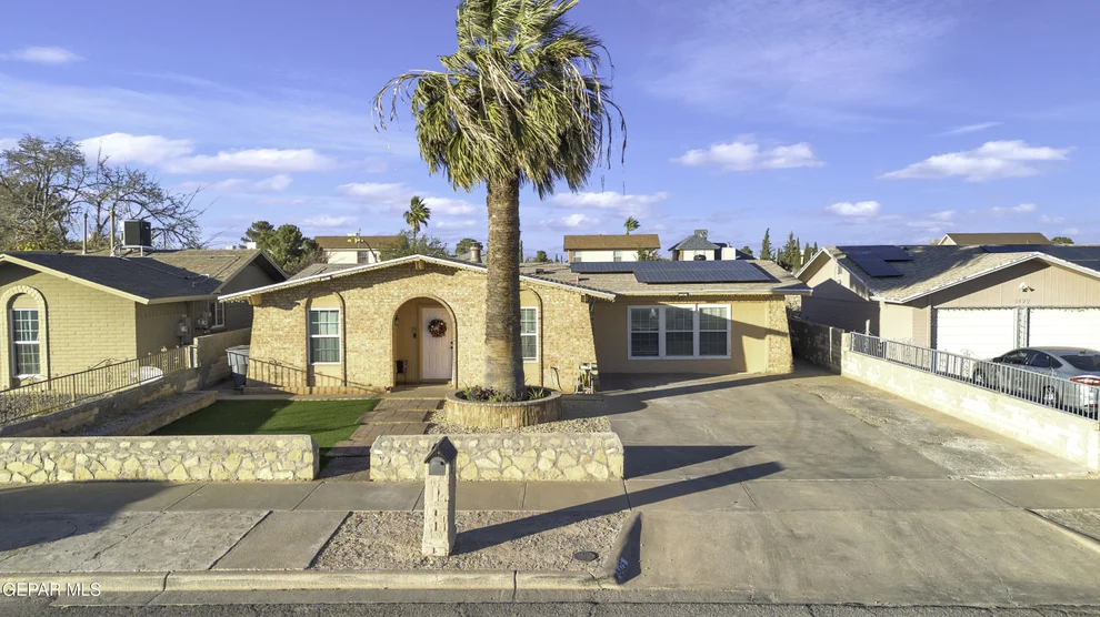 Unit for sale at 5425 Plainview Drive, El Paso, TX 79924