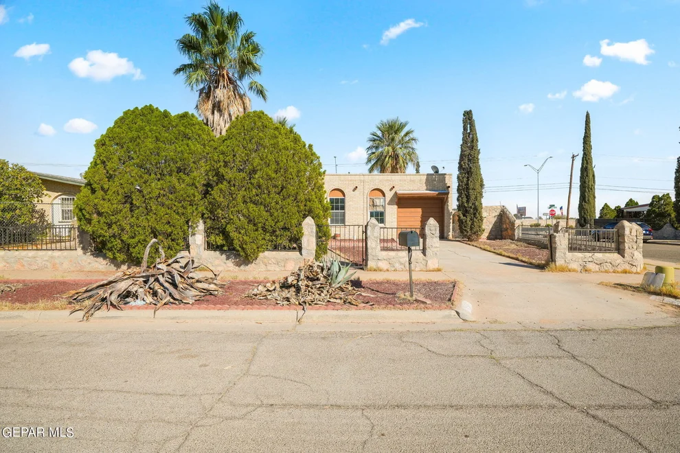 Unit for sale at 5797 PORT LAVACA Drive, El Paso, TX 79924