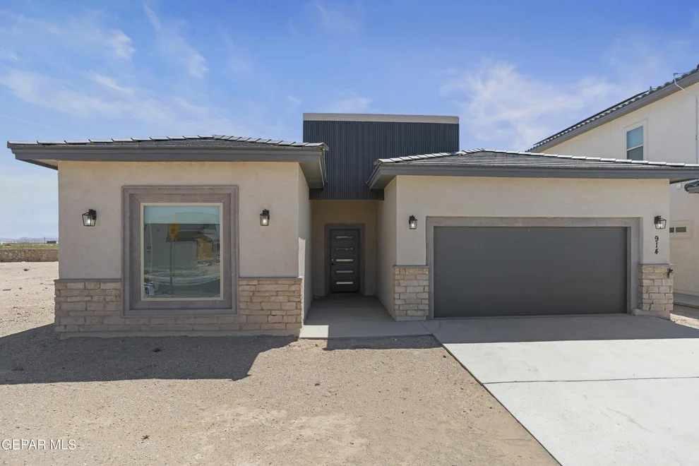 Unit for sale at 914 Bromyard Drive, Horizon City, TX 79928