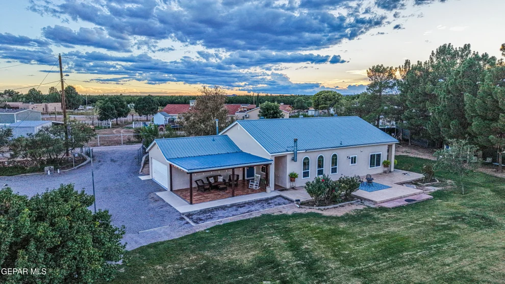 Unit for sale at 10 Calle de Tonantzin, La Mesa, NM 88044
