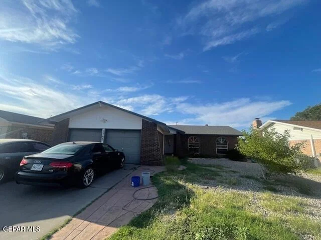 Unit for sale at 5609 VAN HORN Drive, El Paso, TX 79924