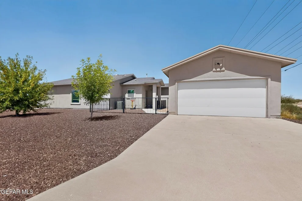 Unit for sale at 204 Dora Baltea Place Place, Horizon City, TX 79928