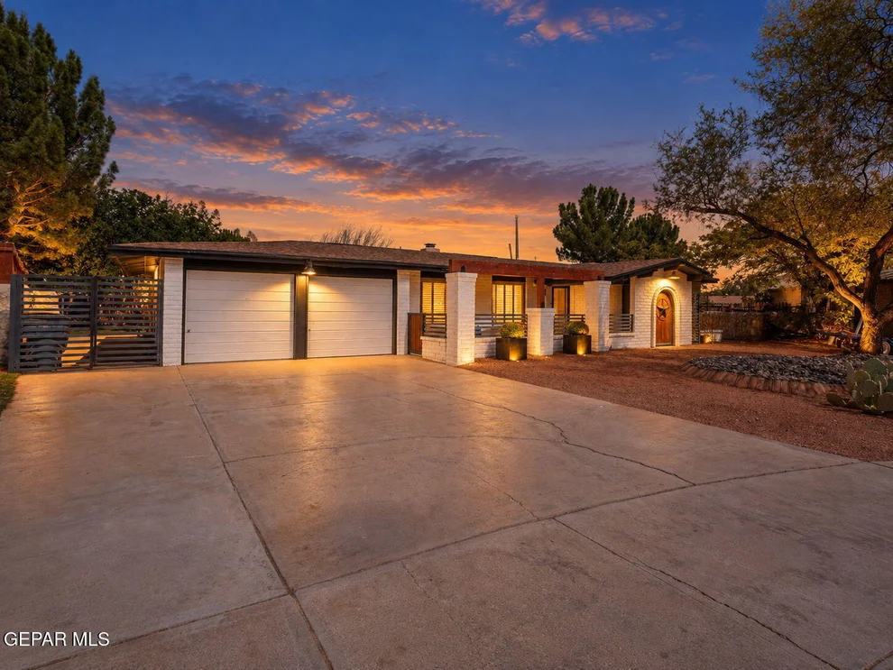 Unit for sale at 724 QUINTA LUZ Circle, El Paso, TX 79922