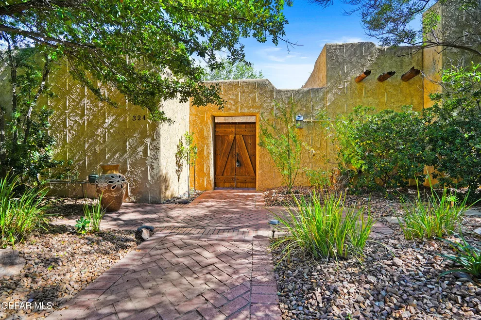 Unit for sale at 324 KINGSWOOD Drive, El Paso, TX 79932