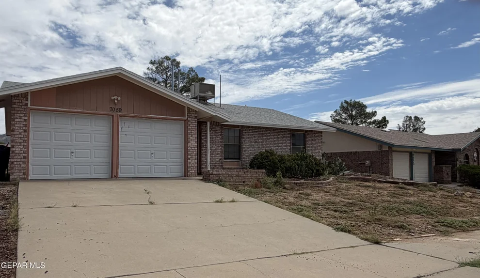 Unit for sale at 7059 VILLA HERMOSA Drive, El Paso, TX 79912