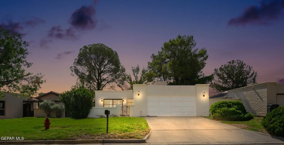 Unit for sale at 157 JEWELED MESA Drive, Santa Teresa, NM 88008