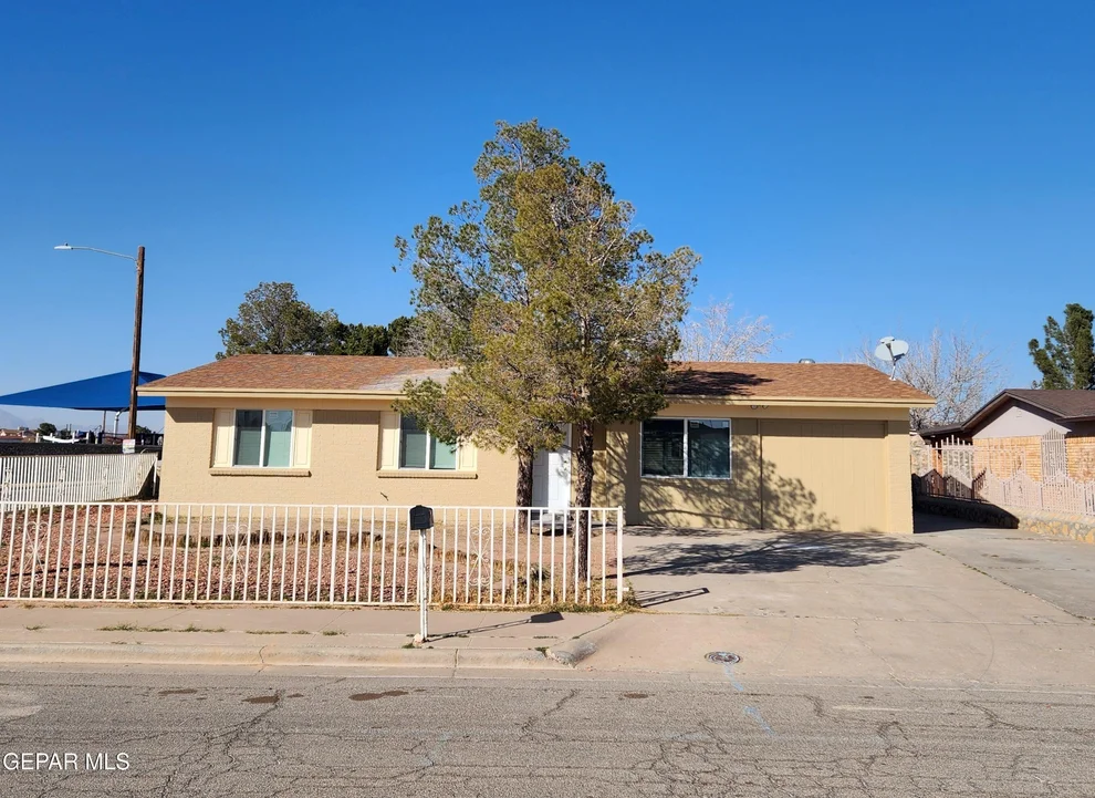Unit for sale at 901 CARLOTTA Drive, El Paso, TX 79907
