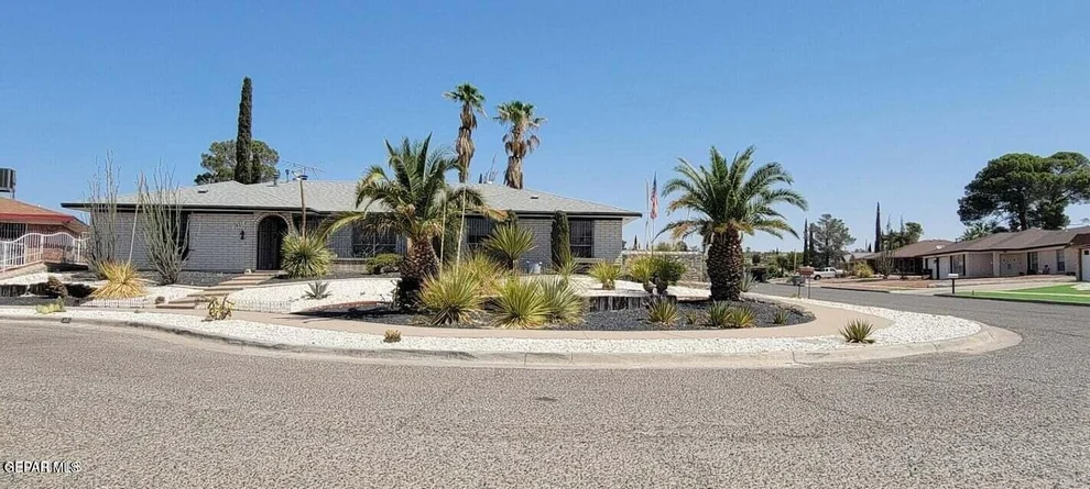 Unit for sale at 1421 MONTE NEGRO Drive, El Paso, TX 79935