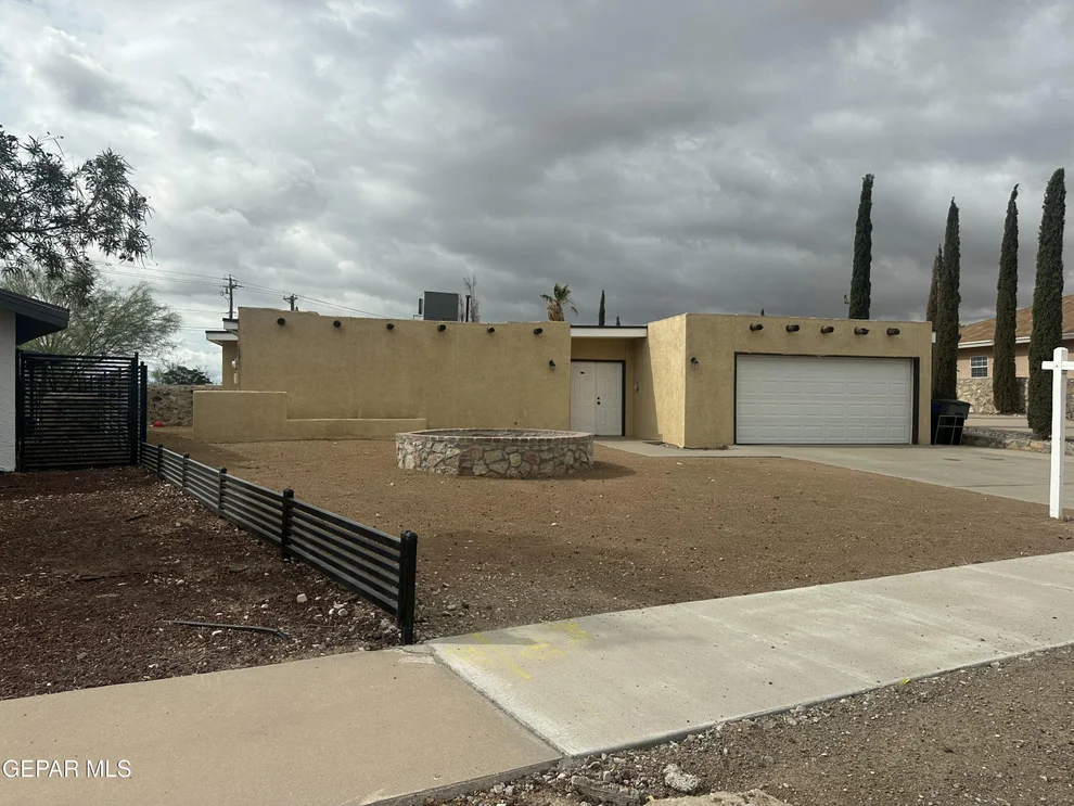Unit for sale at 836 DE LEON Drive, El Paso, TX 79912