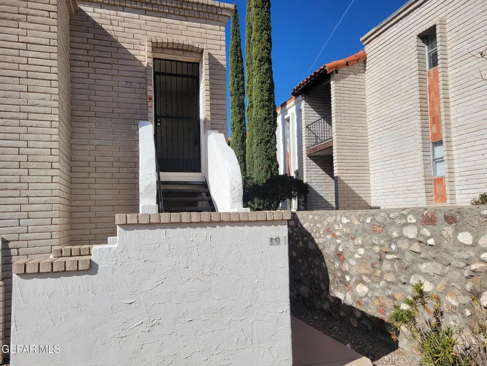 Unit for sale at 6201 Escondido Drive, El Paso, TX 79912