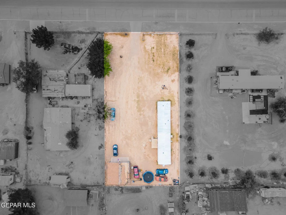 Unit for sale at 191 Danny Boy Lane, Vinton, TX 79821