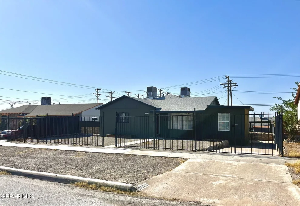 Unit for sale at 2924 Mountain Avenue, El Paso, TX 79930