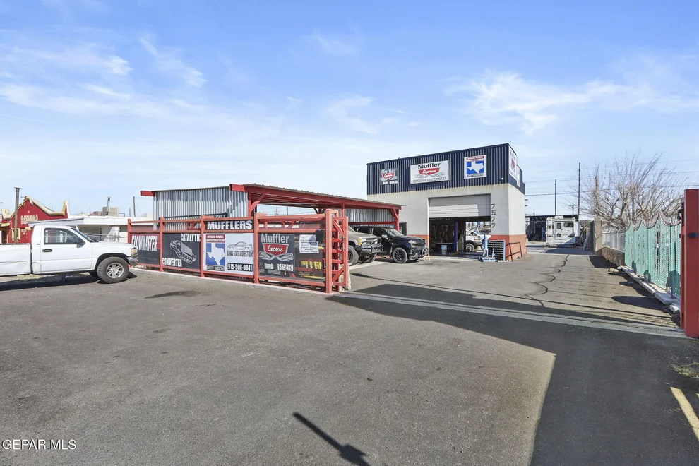 Unit for sale at 7577 ALAMEDA Avenue, El Paso, TX 79915