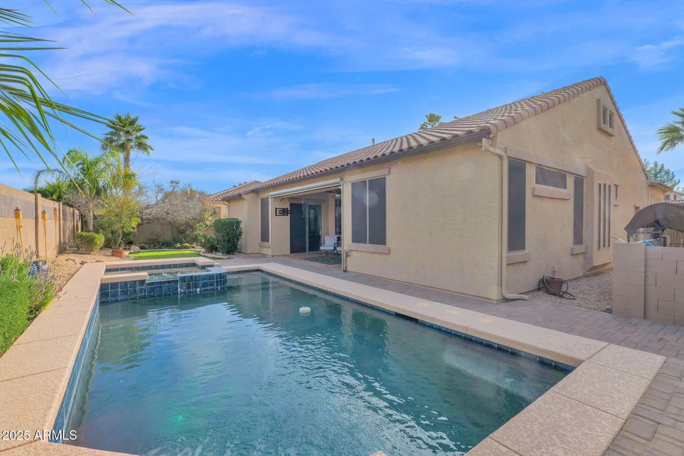 Unit for sale at 3810 E LATHAM Court, Gilbert, AZ 85297