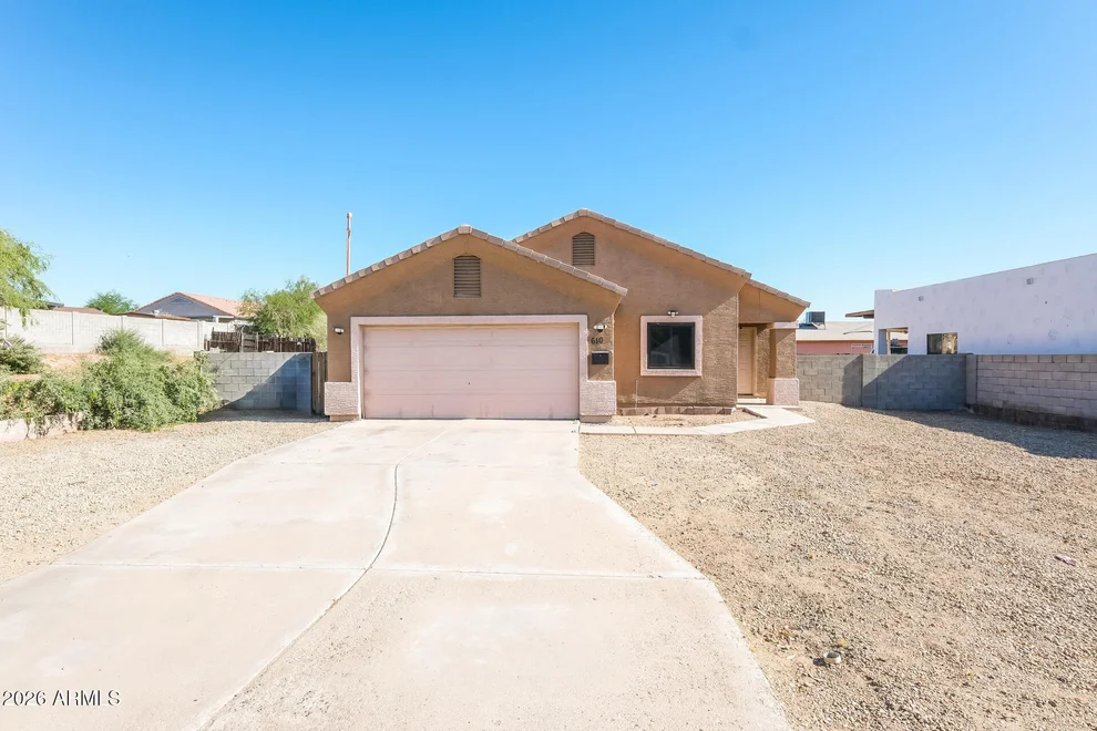 Unit for sale at 610 E DEE Street, Avondale, AZ 85323