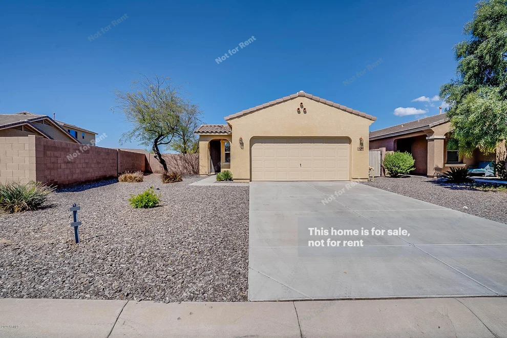 Unit for sale at 818 W LOVE Road, San Tan Valley, AZ 85143
