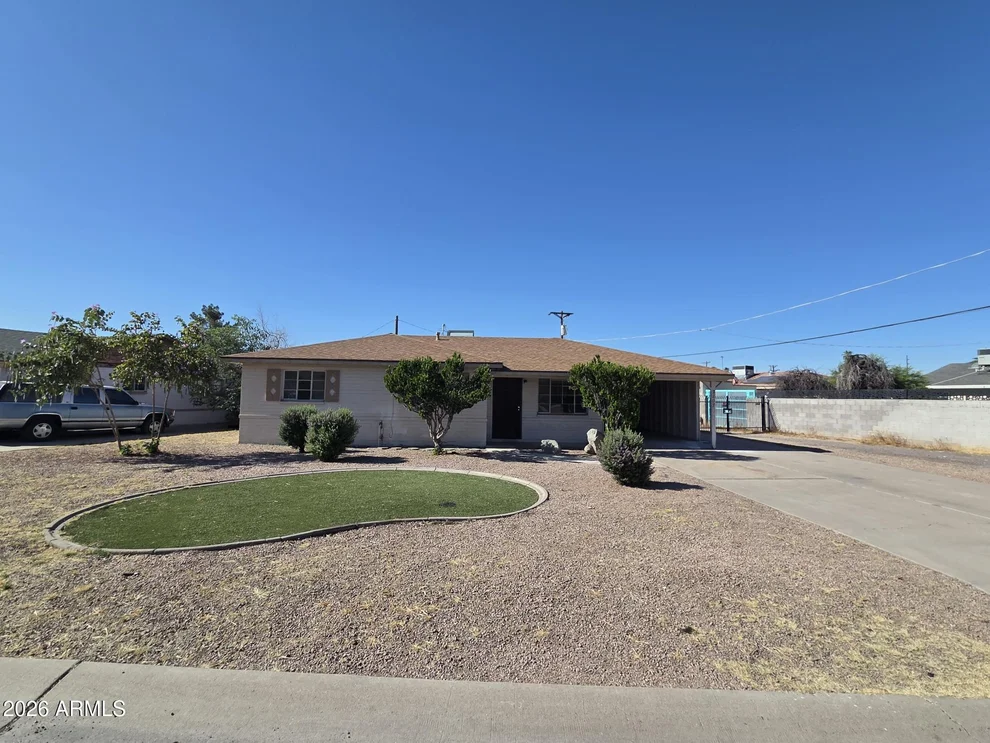 Unit for sale at 2207 W CACTUS WREN Drive, Phoenix, AZ 85021
