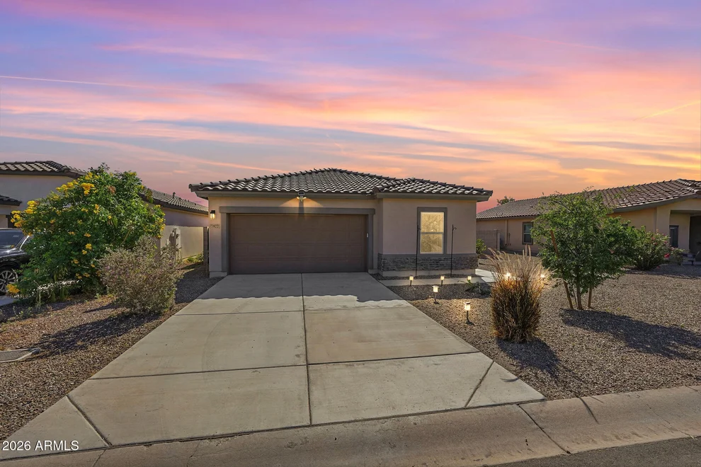 Unit for sale at 7977 S NAMAKA Drive, Casa Grande, AZ 85193