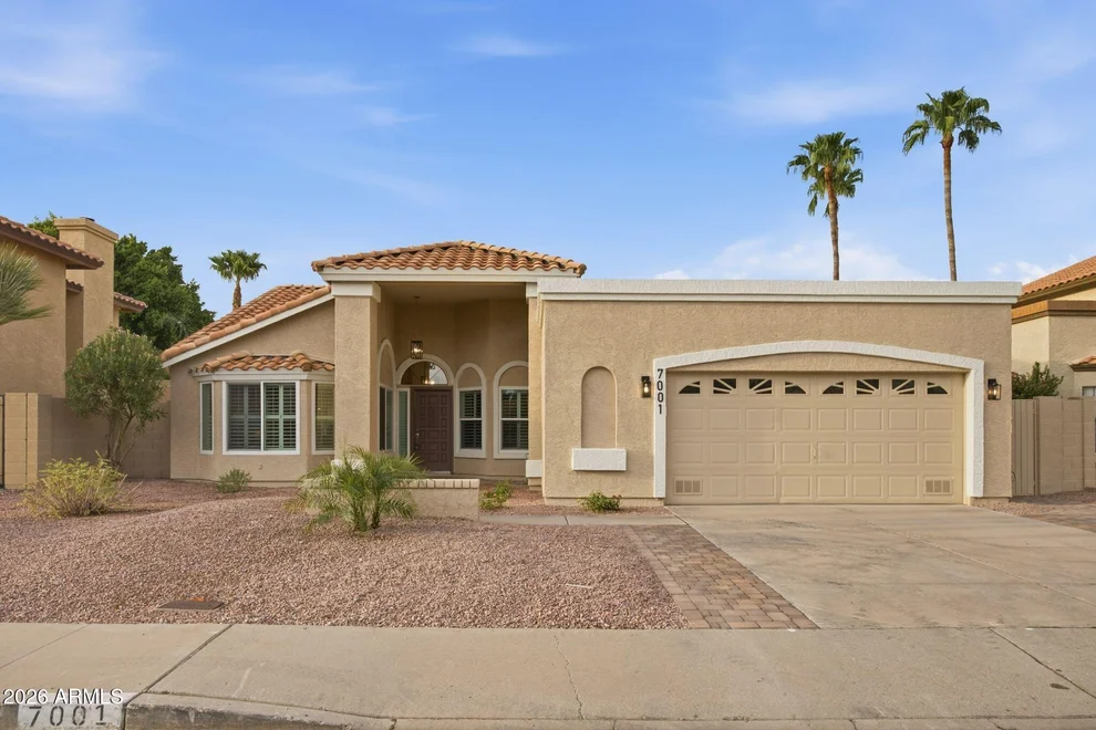 Unit for sale at 7001 W TOPEKA Drive, Glendale, AZ 85308