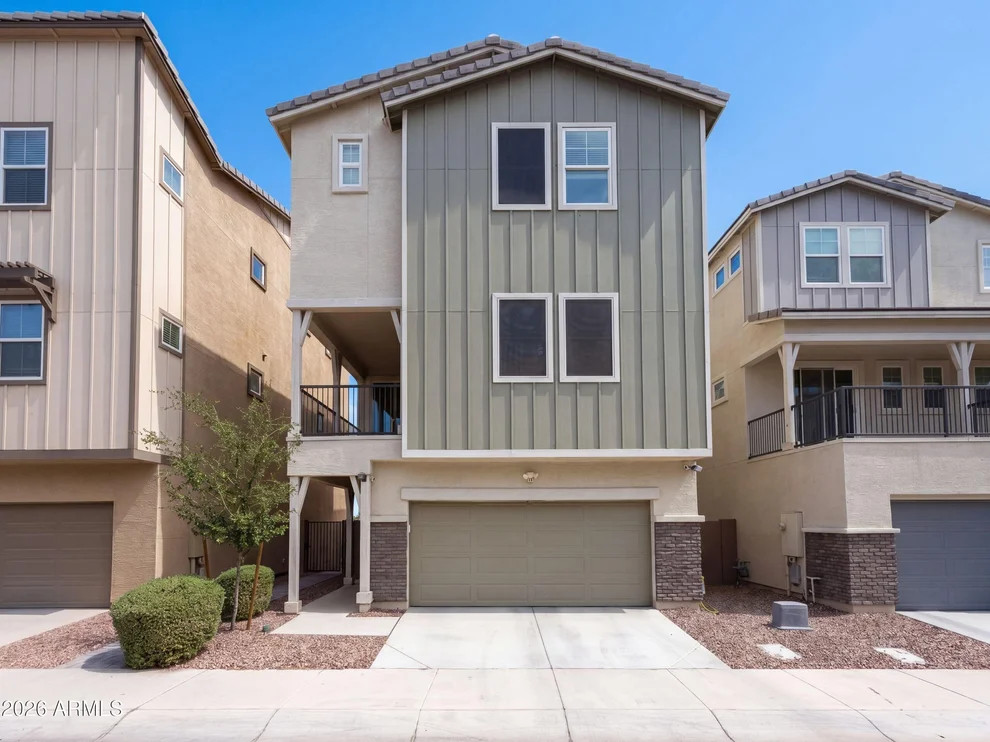 Unit for sale at 781 W FLINTLOCK Way, Chandler, AZ 85286
