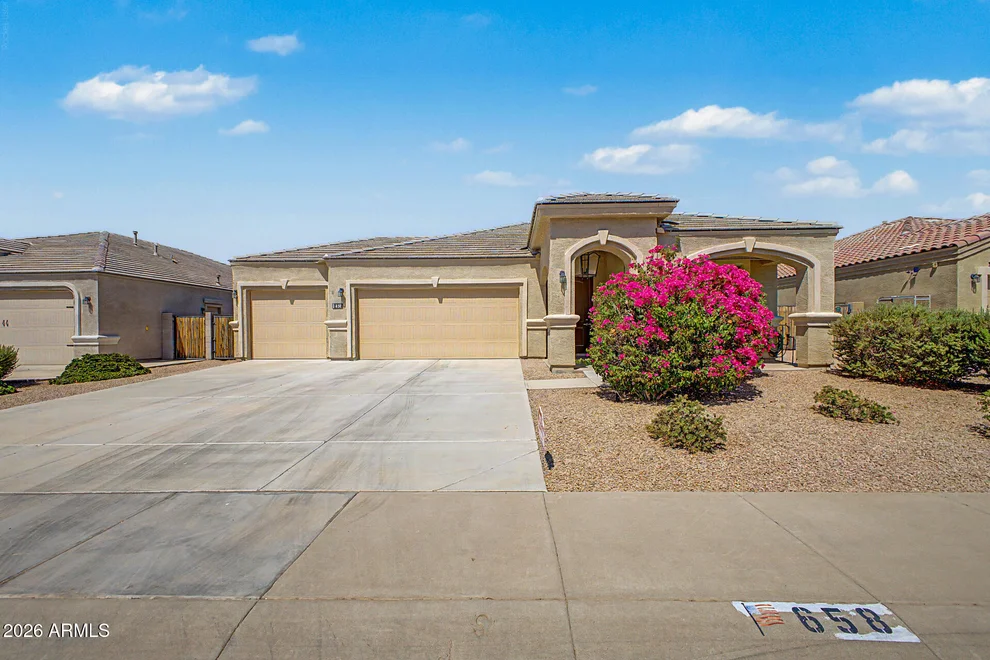 Unit for sale at 658 W BELMONT RED Trail, San Tan Valley, AZ 85143