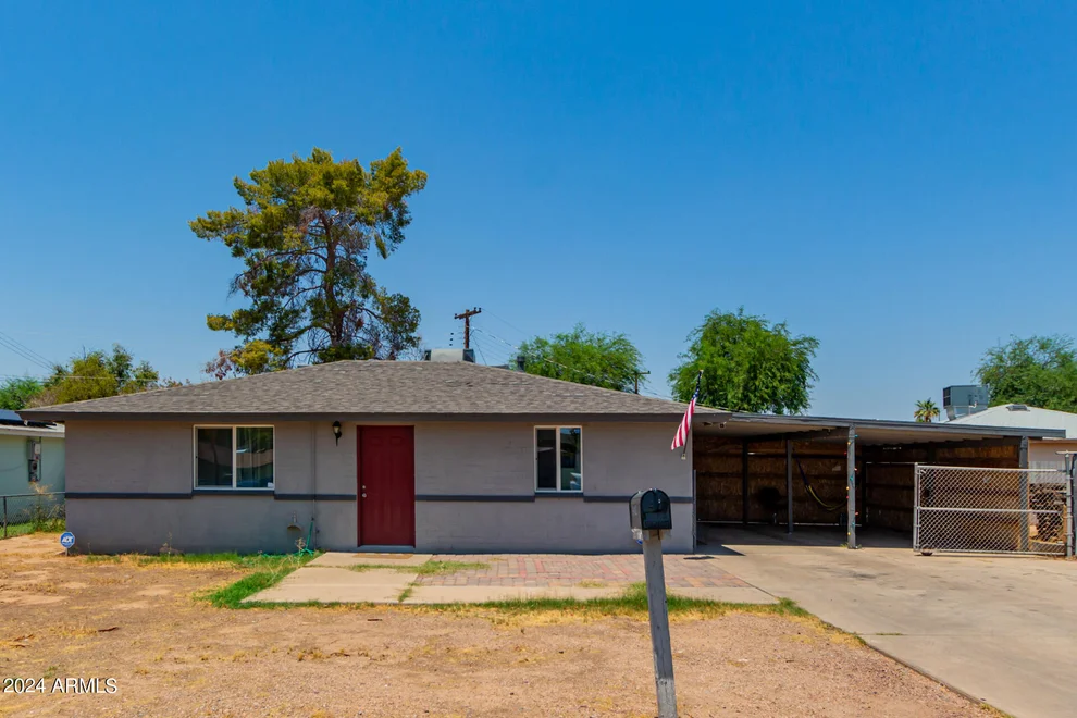 Unit for sale at 6402 W COLUMBUS Avenue, Phoenix, AZ 85033