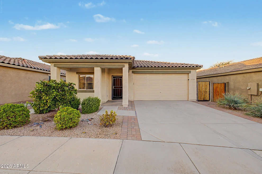 Unit for sale at 1692 E 16th Avenue, Apache Junction, AZ 85119