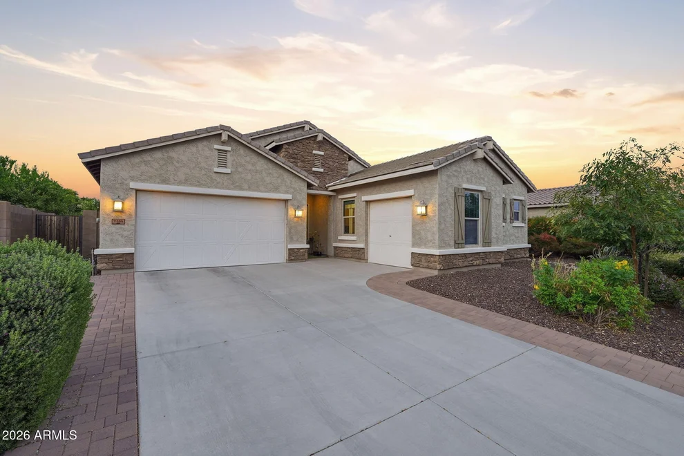 Unit for sale at 9364 W CASHMAN Drive, Peoria, AZ 85383