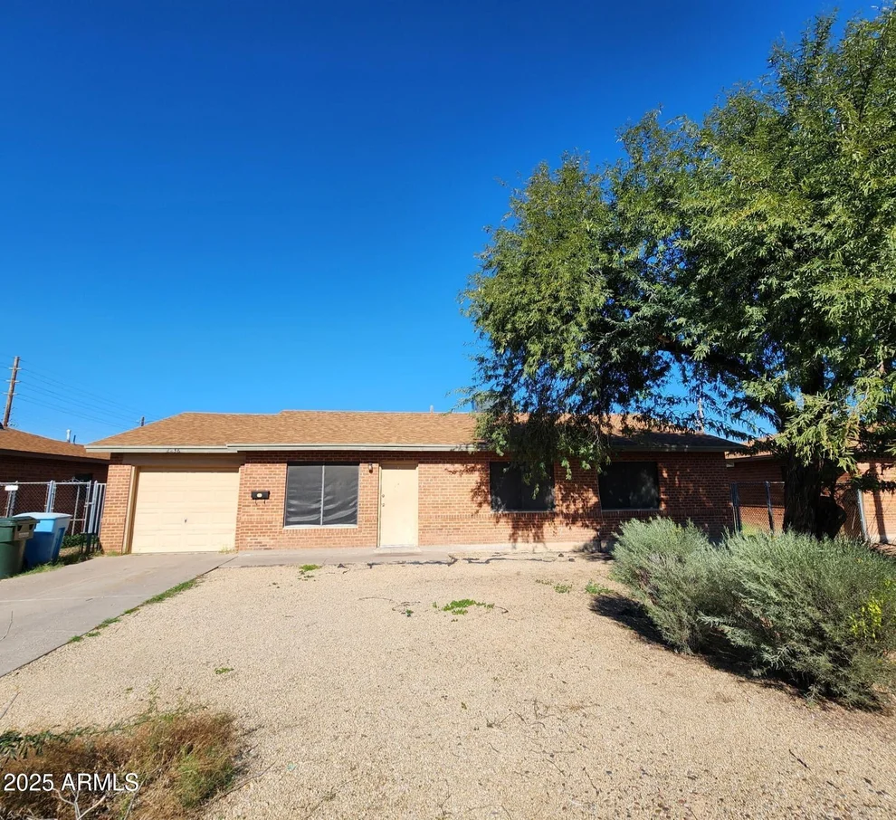 Unit for sale at 2238 W GEORGIA Avenue, Phoenix, AZ 85015