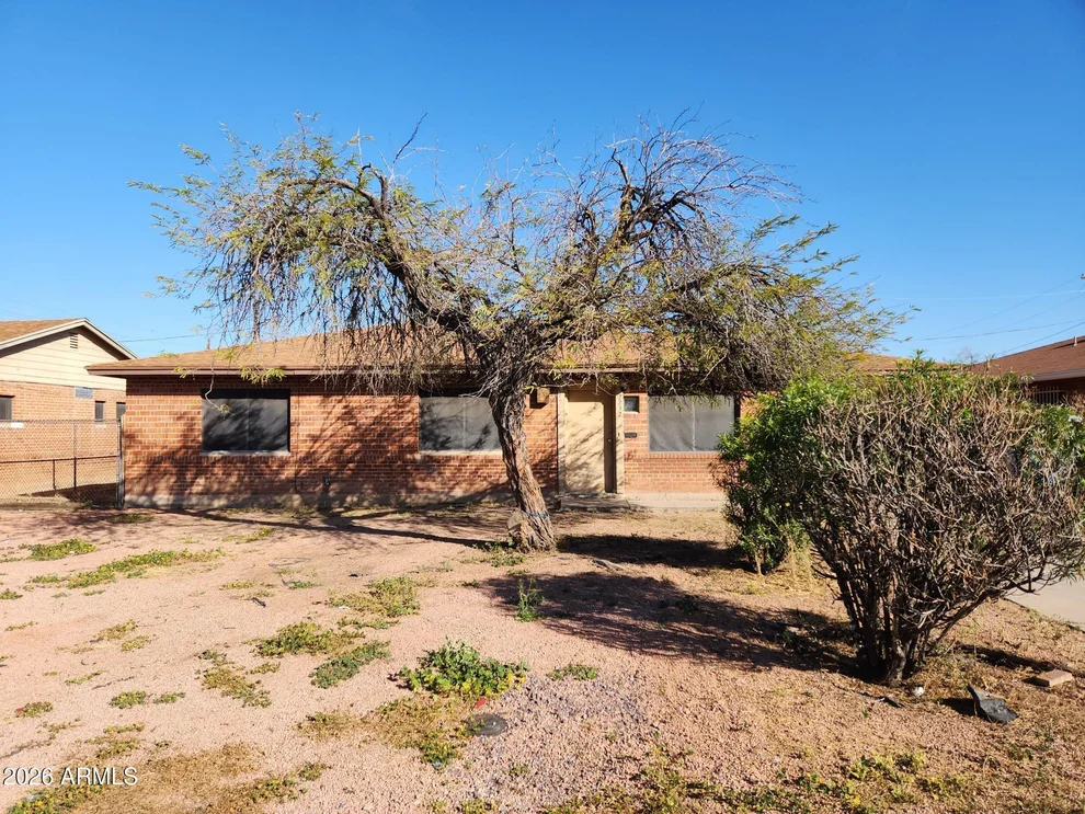 Unit for sale at 2232 W GEORGIA Avenue, Phoenix, AZ 85015