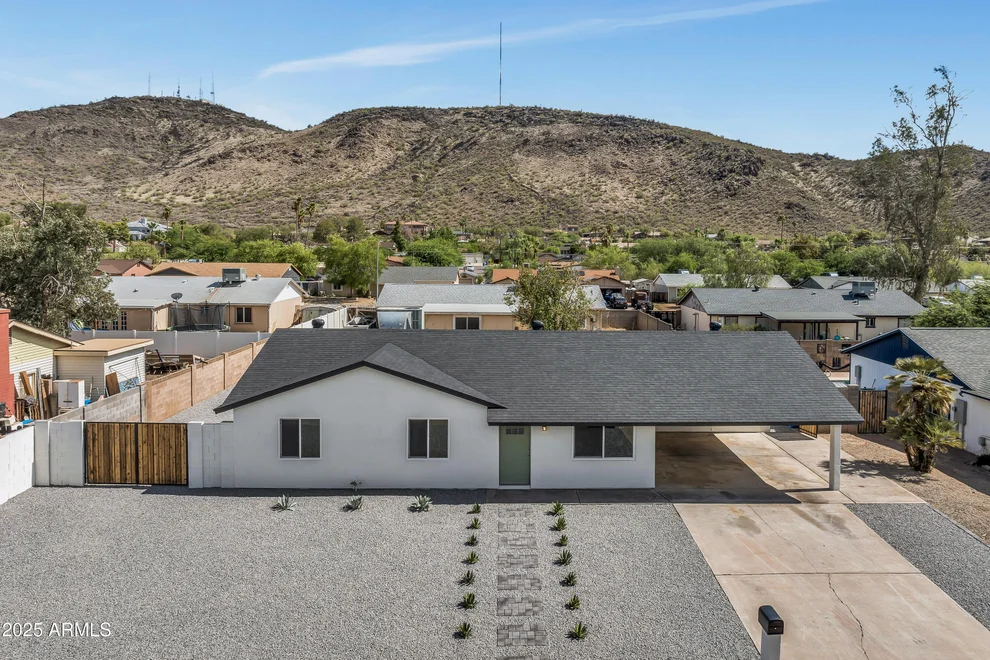 Unit for sale at 1523 W SURREY Avenue, Phoenix, AZ 85029