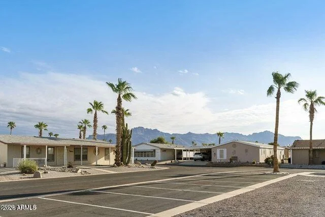 Unit for sale at 555 W WARNER Road, Chandler, AZ 85225
