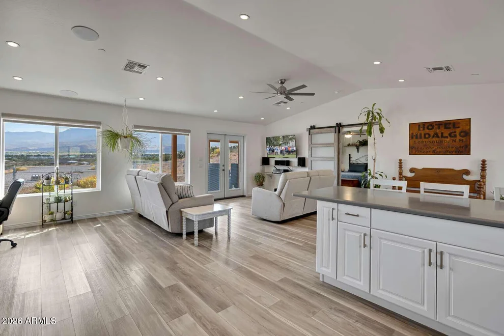 Unit for sale at 625 E CLIFFSIDE Drive, Clarkdale, AZ 86324