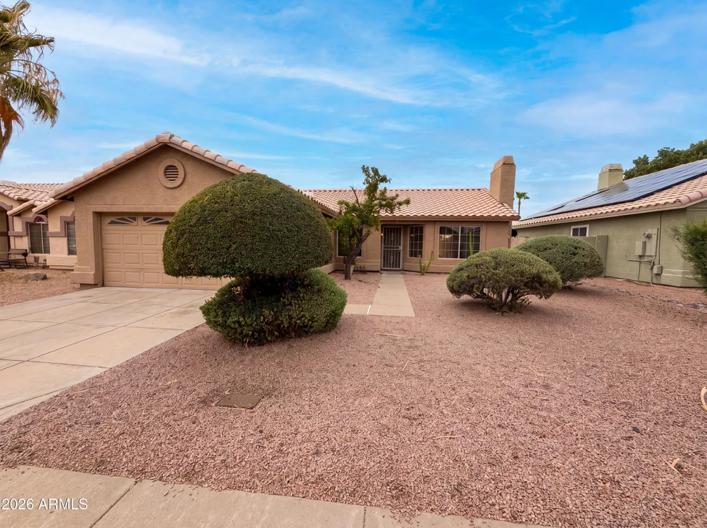 Unit for sale at 2945 E HONONEGH Drive, Phoenix, AZ 85050