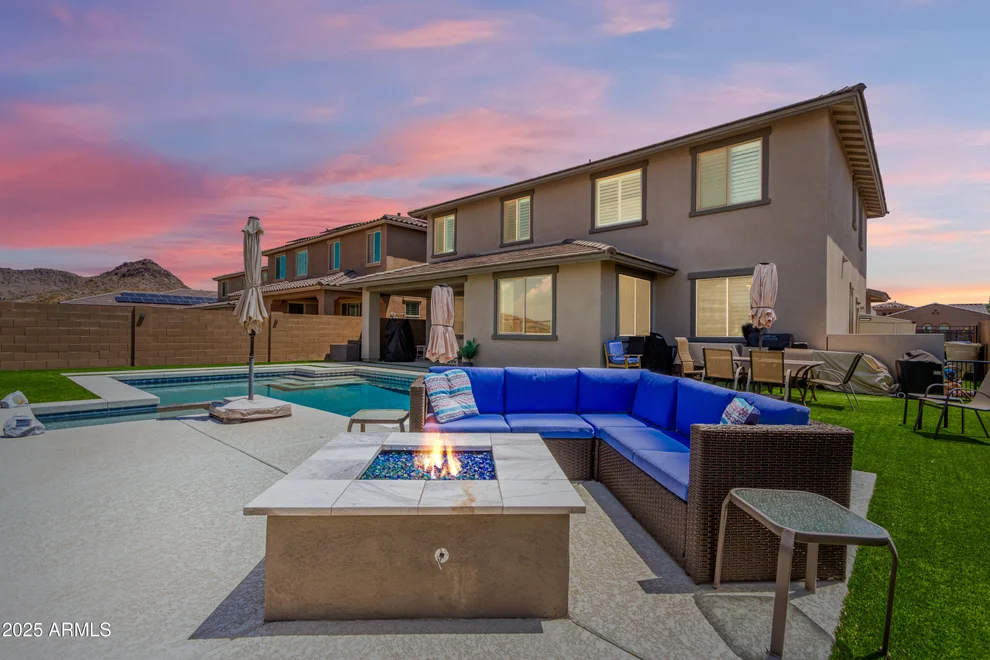 Unit for sale at 9342 W WHITE FEATHER Lane, Peoria, AZ 85383