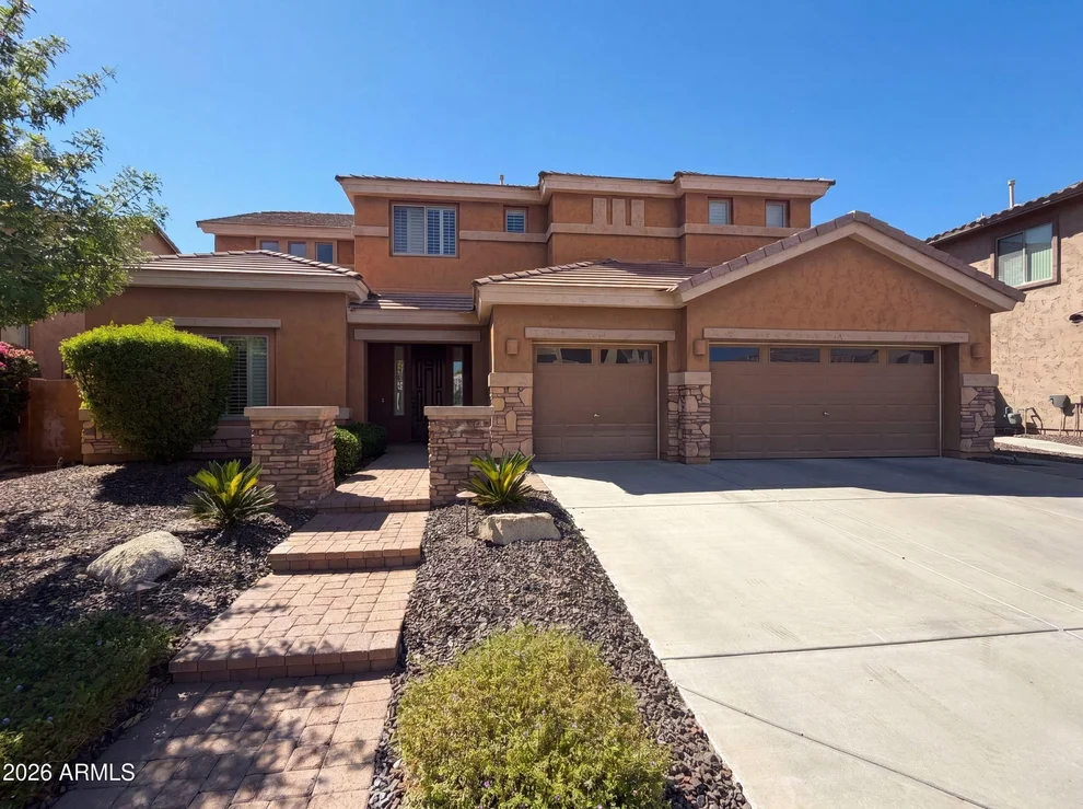 Unit for sale at 5032 W YEARLING Road, Phoenix, AZ 85083