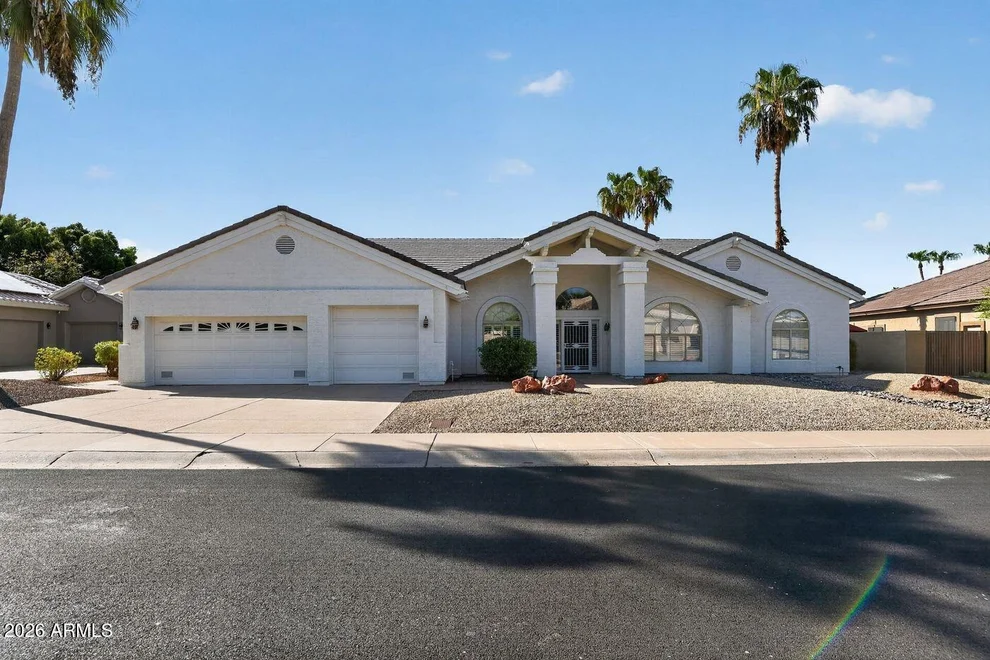 Unit for sale at 6091 W ROSE GARDEN Lane, Glendale, AZ 85308