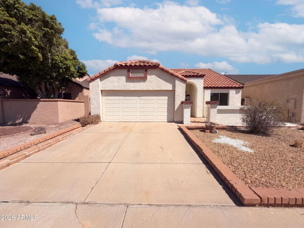 Unit for sale at 6018 W MESCAL Street, Glendale, AZ 85304
