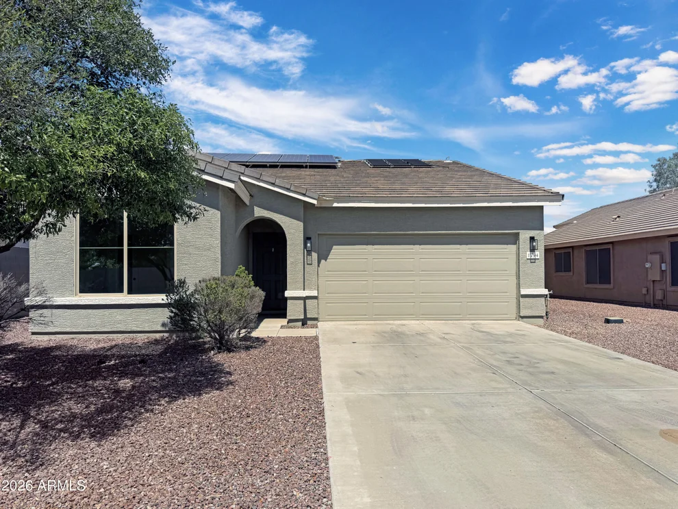 Unit for sale at 1794 W SAWTOOTH Way, San Tan Valley, AZ 85144