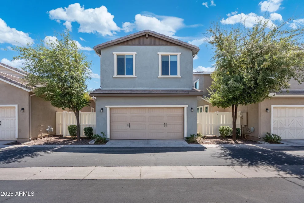 Unit for sale at 3801 E ROBERT Street, Gilbert, AZ 85295
