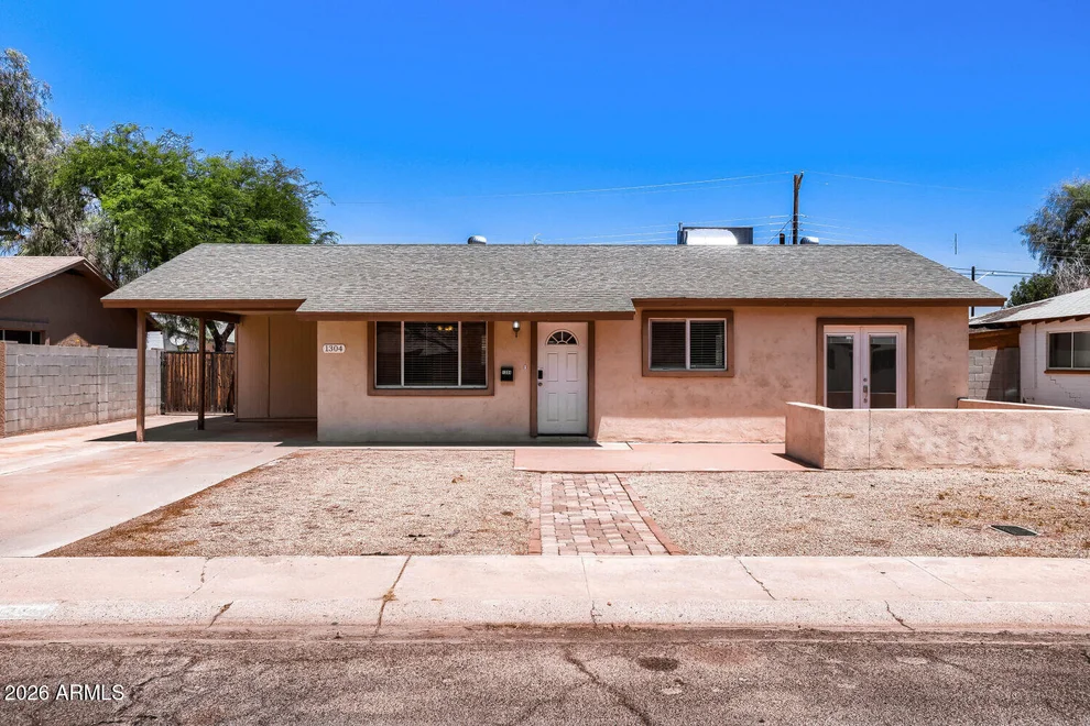 Unit for sale at 1304 W 7TH Place, Tempe, AZ 85281