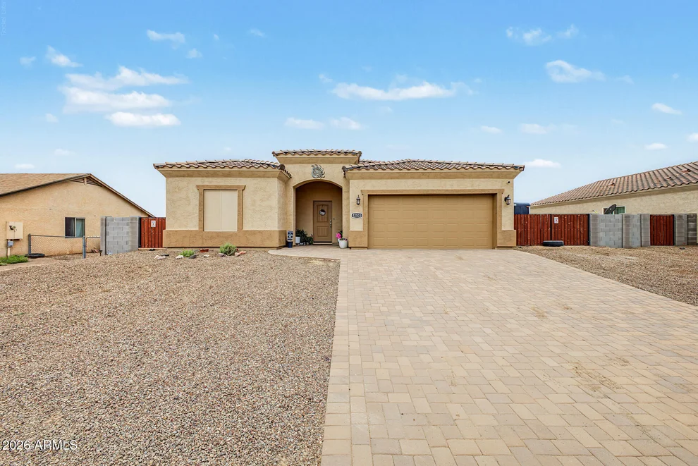 Unit for sale at 12533 W CABRILLO Drive, Arizona City, AZ 85123