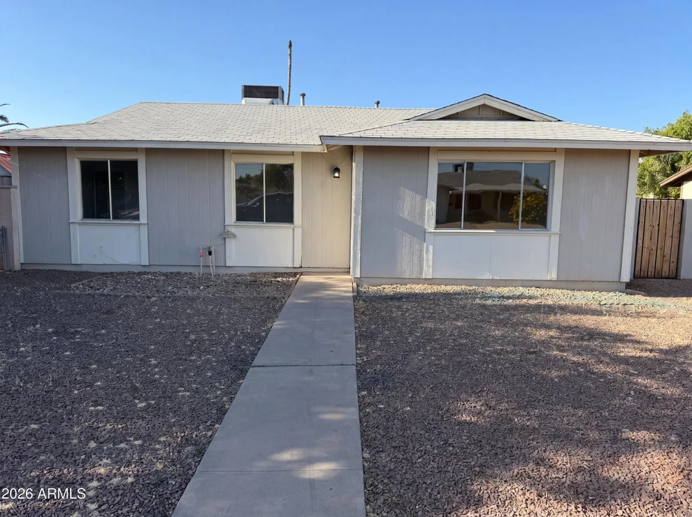 Unit for sale at 3339 W COUNTRY GABLES Drive, Phoenix, AZ 85053